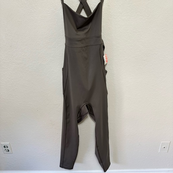 NEW free people movement My High Onesie brown jumpsuit size L - Picture 12 of 14